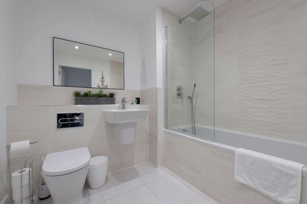 Finsbury Park Penthouse: Luxe Living Appartement Londres